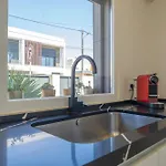 Holiday home Black Pool House Just 10 Minutes Away From The Amora