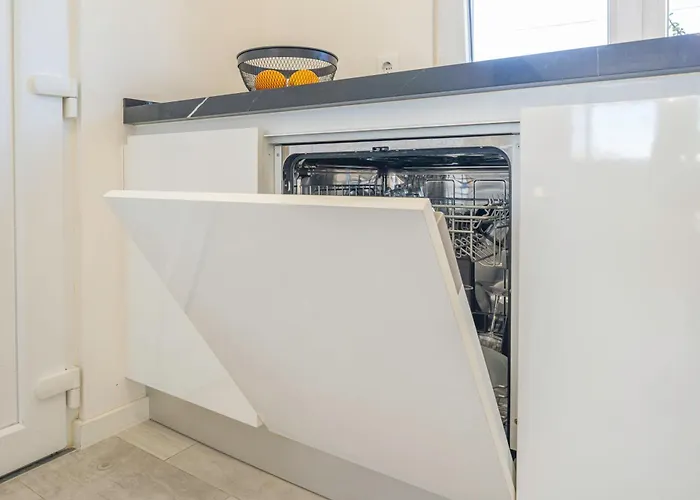 度假居 Black Pool House Just 10 Minutes Away From The *