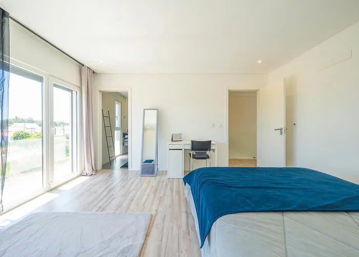 度假居 Black Pool House Just 10 Minutes Away From The 阿莫拉