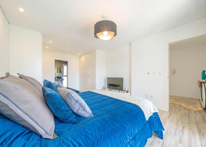 Black Pool House Just 10 Minutes Away From The 度假居 *